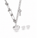 Amour Key Elegance
