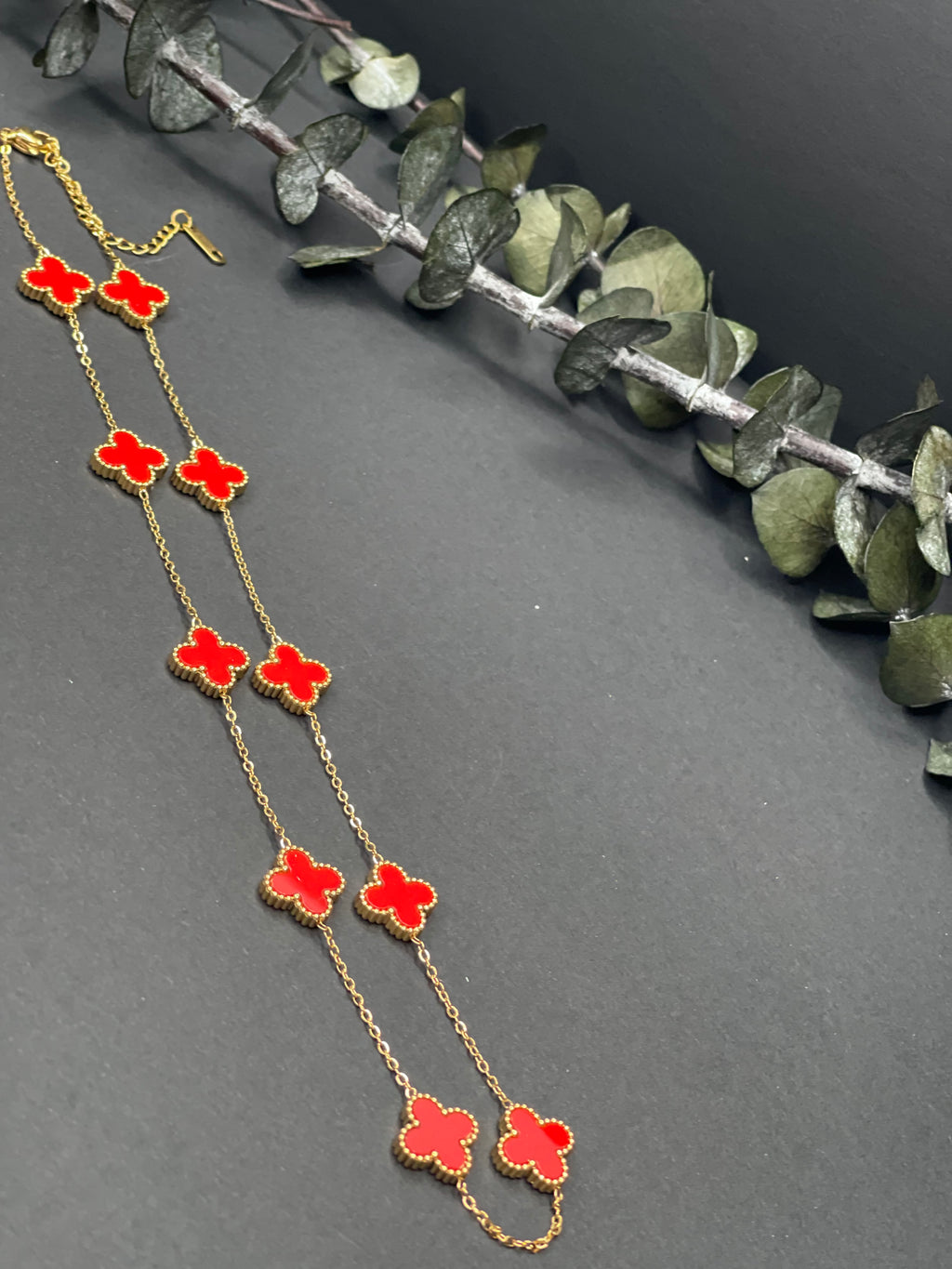Elora Floral Clover Set